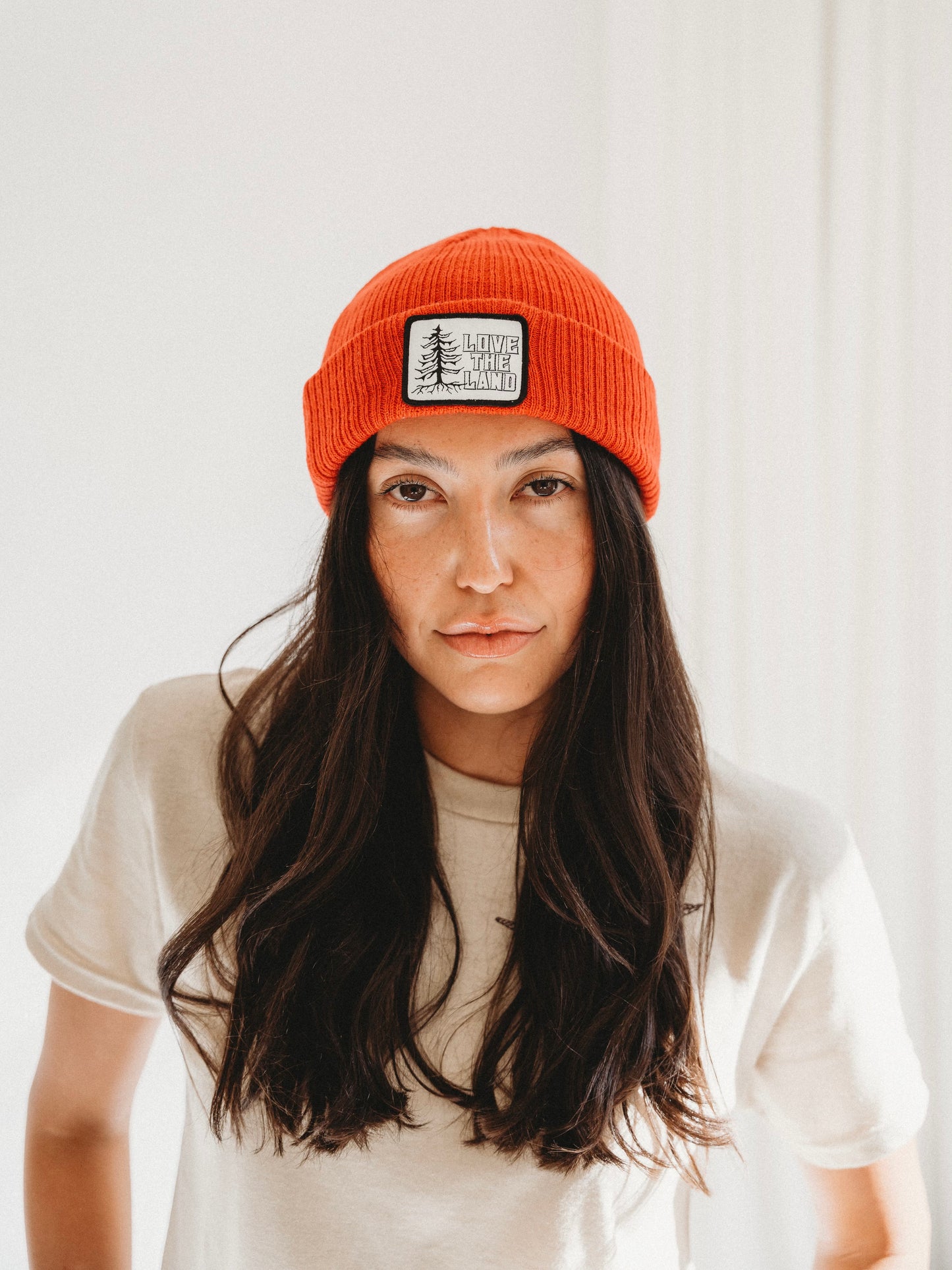 LOVE THE LAND TOQUE - RED