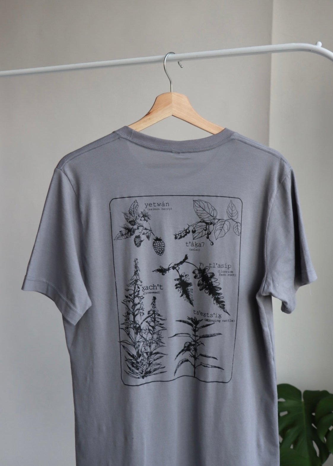 WE ARE THE LAND T-SHIRT OVERCAST GREY